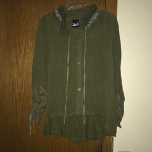 Green blouse tie shirt with butoons S/M Noelle